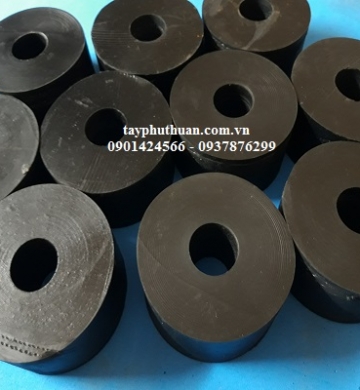 Cao su giảm chấn phi 60x15mm