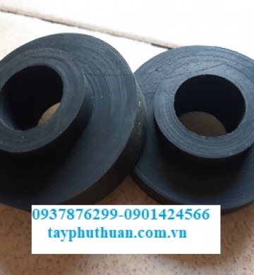 NHẬN LÀM CAO SU KÊ CHÂN MÁY