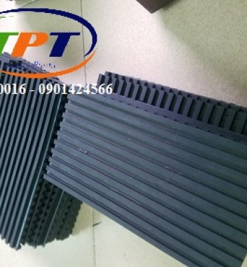 Cao su kê chậu cây