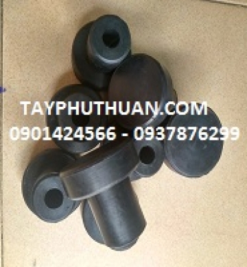 Cao su phi 65 gắn kê chân bàn 