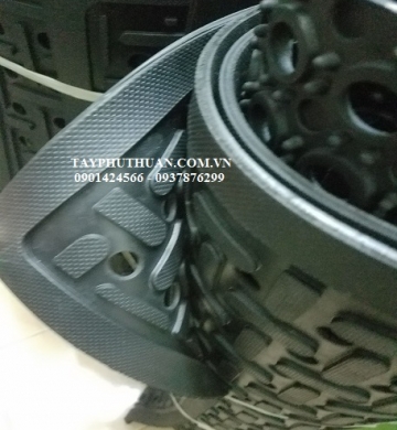 CAO SU TABI SỌC DỌC NGANG LÓT SÀN NƯỚC