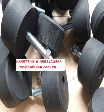 Sản xuất cao su chân máy