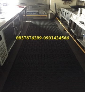  CAO SU LÓT SÀN CHỖNG TRƠN TRƯỢT SỬ DỤNG TRONG NHÀ BẾP