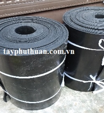 Cuộn cao su lót sàn