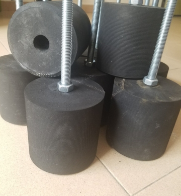 Cao su chân đế giảm sốc