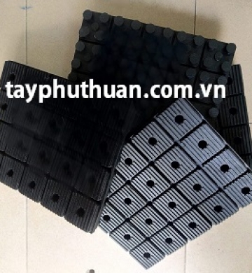 Gia công cao su chịu lực