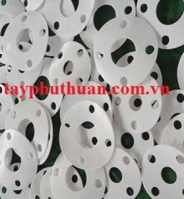 Gia công mặt bích nhựa teflon