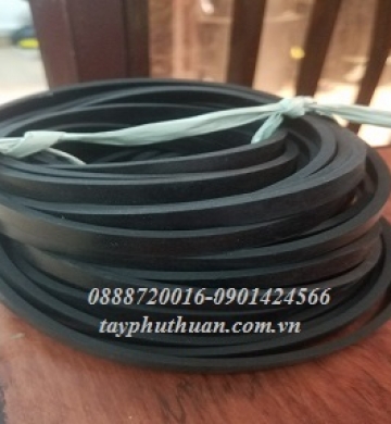 GIA CÔNG GIOĂNG CAO SU MÀU ĐEN
