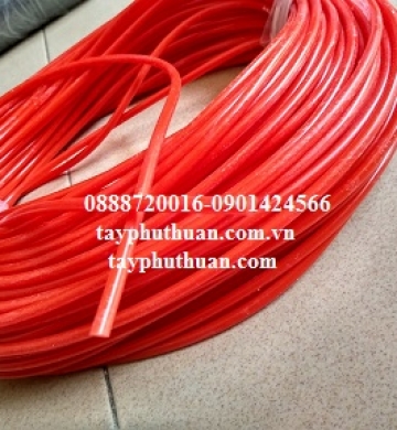 GIOĂNG SILICONE ĐỎ VỚI NHIỀU QUY CÁCH KHÁC NHAU