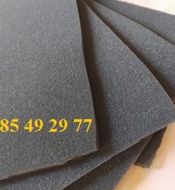 Tấm mút xốp thấm hút nước màu đen 