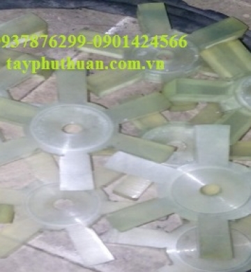 KHỚP NỐI CHỐNG RUNG NHỰA PU 6 CÁNH