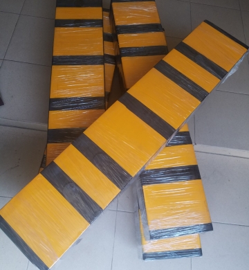 Đệm cao su 100x200x1000mm