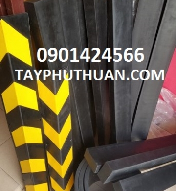 Đệm cao su chống va đập chữ V