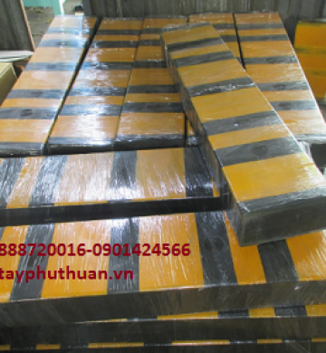 ĐỆM CHỐNG VA TẠI XƯỞNG