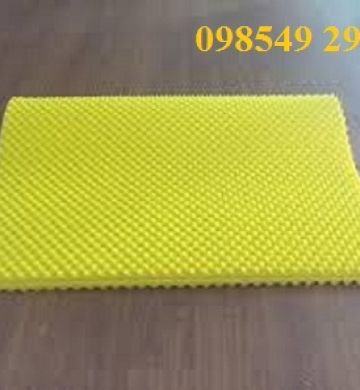 mút trứng tiêu âm 