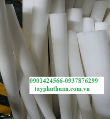 NHỰA POM TRẮNG DẠNG CÂY