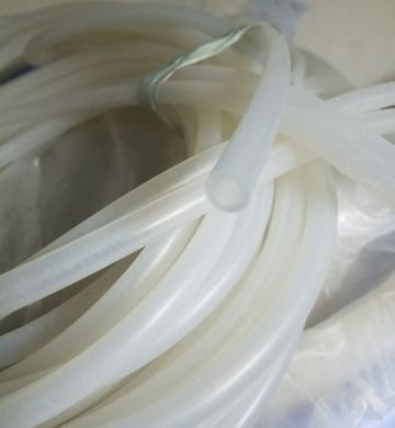 Ống silicone trắng dẫn khí