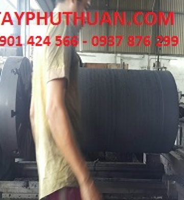 Đắp trục cao su chịu lực chống mài mòn phi 370mm