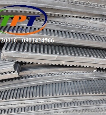 Tấm cao su gân nổi 20mm