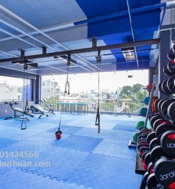  THẢM MÚT TRONG CÁC PHÒNG TẬP KHÔNG CÓ MÙI