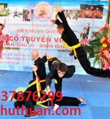 THẢM LÓT TRONG CÁC PHÒNG TẬP THẺ DỤC THỂ THAO