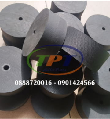 Tiện đế cao su kê máy giảm xóc