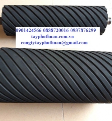 Đắp trục cao su chà nhám phi lớn xẻ rãnh