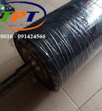 Xẻ rãnh trục cao su dạng caro