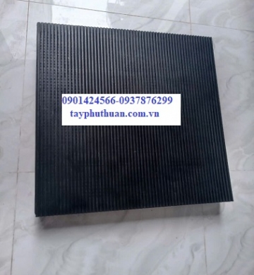 Miếng cao su sọc ngang dọc